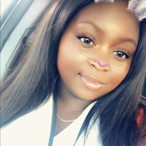 Meet your Posher, Jaleisa